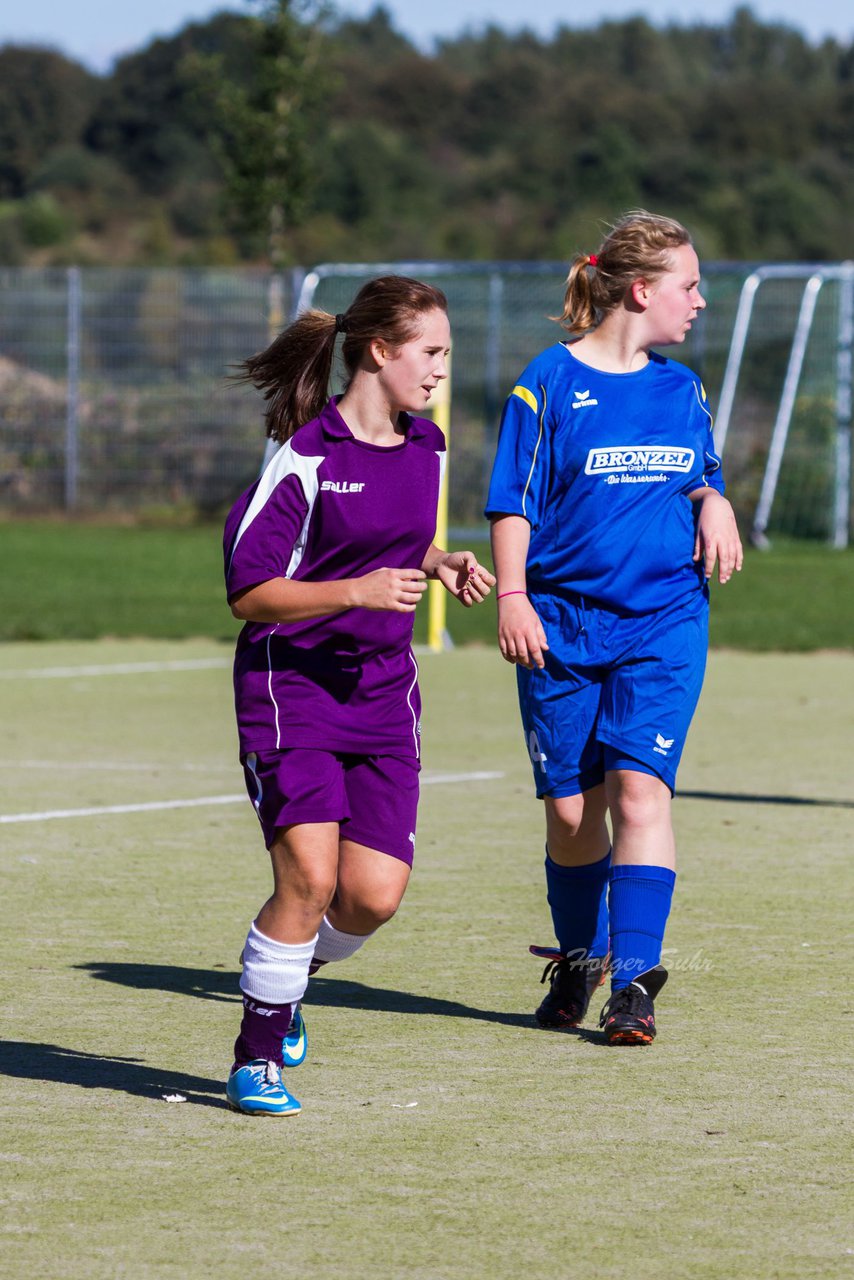 Bild 156 - B-Juniorinnen FSC Kaltenkirchen - TSV Sderbrarup : Ergebnis: 2:0